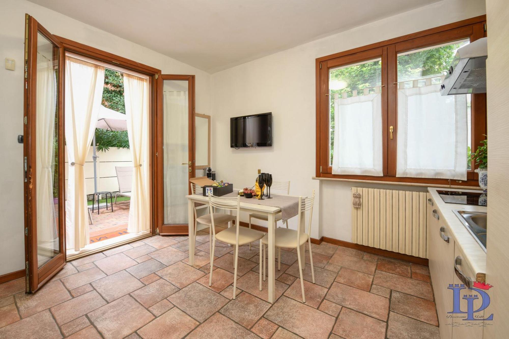 Desenzanoloft Official Partner Marriott Homes & Villas - Garden & Pool Desenzano del Garda Exterior photo